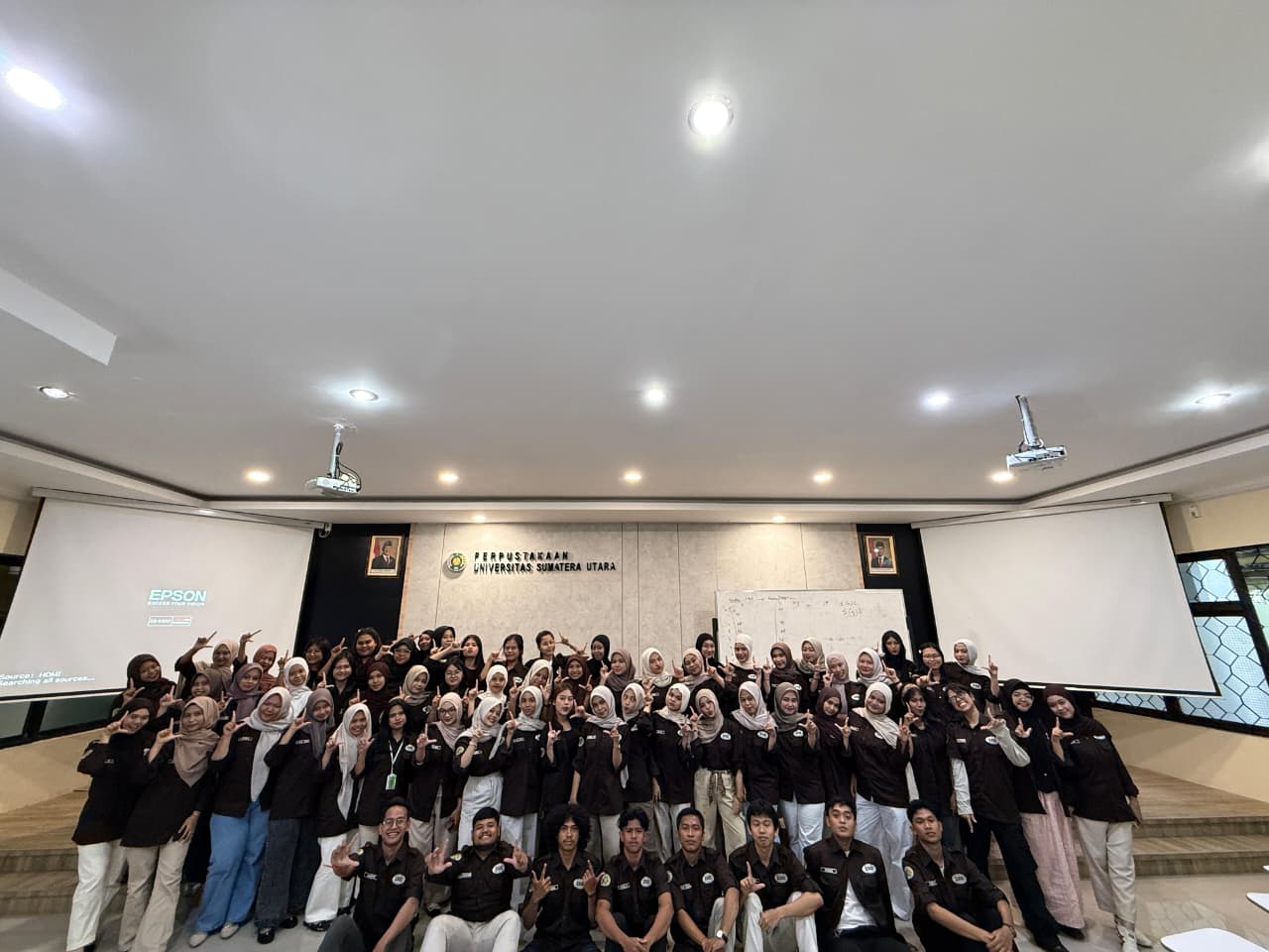 Kegiatan Mahasiswa Perpustakaan